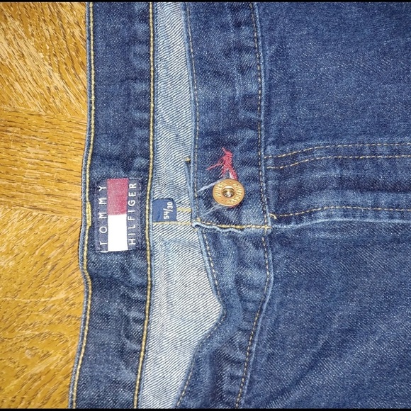 Vintage Mens Tommy Hilfiger Dark Blue Tapered Denim Jeans THJ Size 54/30 - Picture 6 of 8